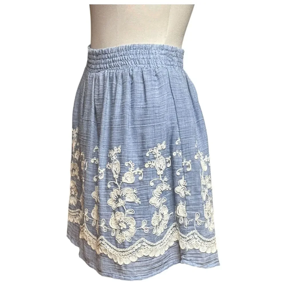 Emmelee 100% Cotton Floral Embroidered Lined Mini Skirt Small